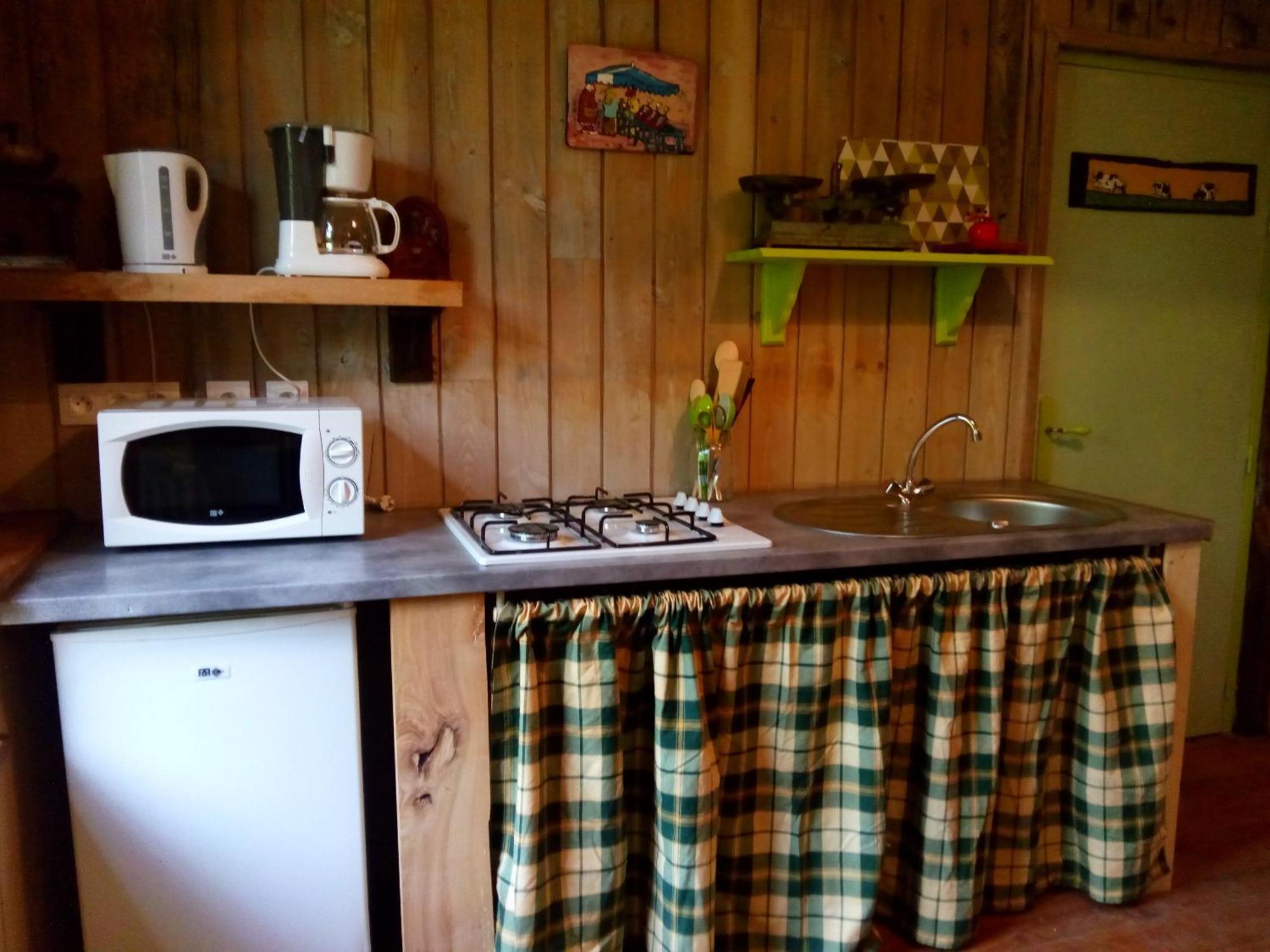 Les Gîtes du Couvent Alternatif, Bretagne Camlez Chambre photo