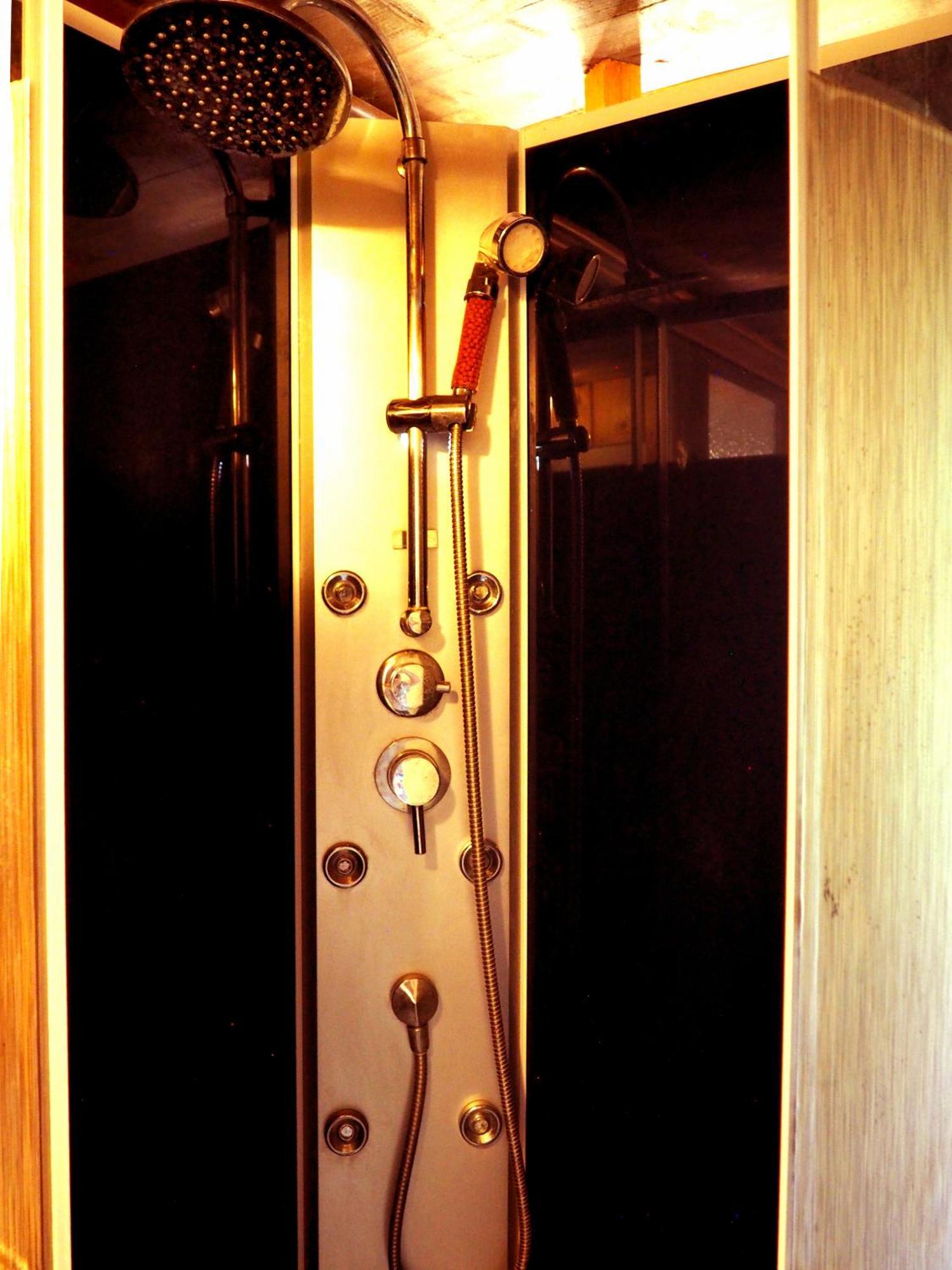 Les Gîtes du Couvent Alternatif, Bretagne Camlez Chambre photo